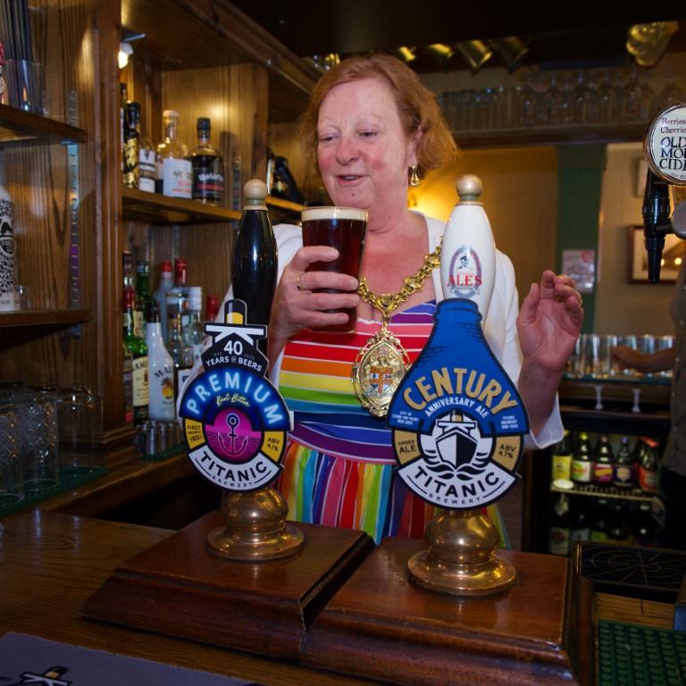 Titanic Centenary Pint