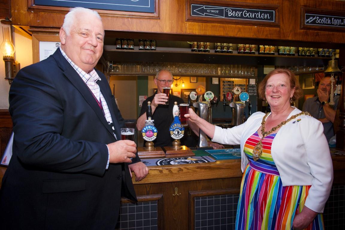 Titanic Centenary Pint